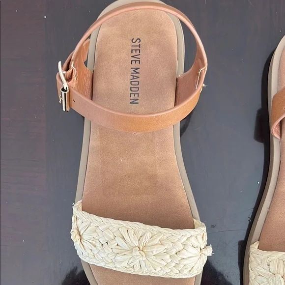Steve Madden Cream and Brown Flat Sandals with Ankle Strap - Picture 2 of 10